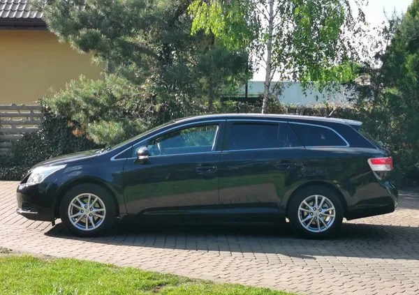 Toyota Avensis cena 35100 przebieg: 223500, rok produkcji 2010 z Toszek małe 781